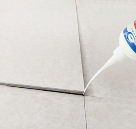 辉县瓷砖空鼓维修公司分享卫生间瓷砖脱落的原因可能有以下几点